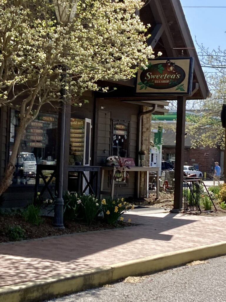 The outside of a shop called Sweeteas
