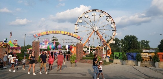 Photo of the entrance to kiddie land at the state fair. Eating Healthy at the state fair