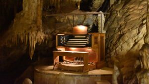 Amazing Photos of Luray Caverns Near Shenandoah NP