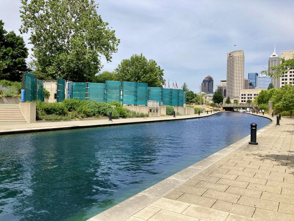 A canal walk and Congressional Medal of Honor Memorial in downtown Indy. Walk the canal while you check out several things to do in Indianapolis
