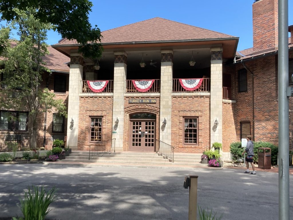 The outside of Turkey Run Inn in Indiana